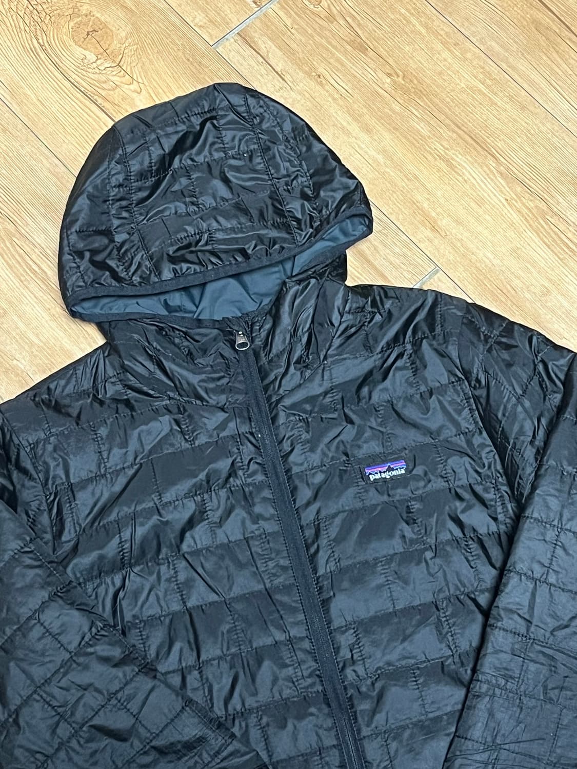 파타고니아 나노퍼프 블랙후디 m 상품이미지1