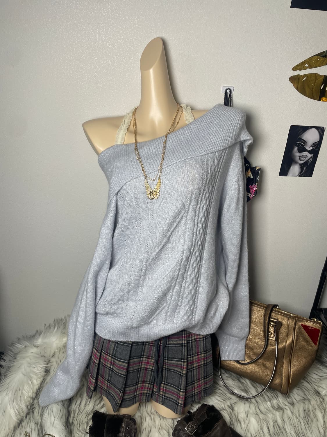 빈티지 하늘색 글리터 오프숄더 꽈배기 니트 상품이미지2