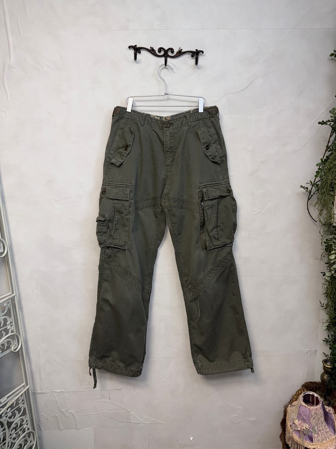Ash khaki multi pocket wide cargo pants  상품이미지1