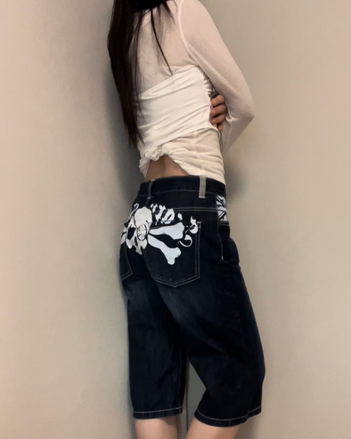 white cut-out sleeveless top 상품이미지5