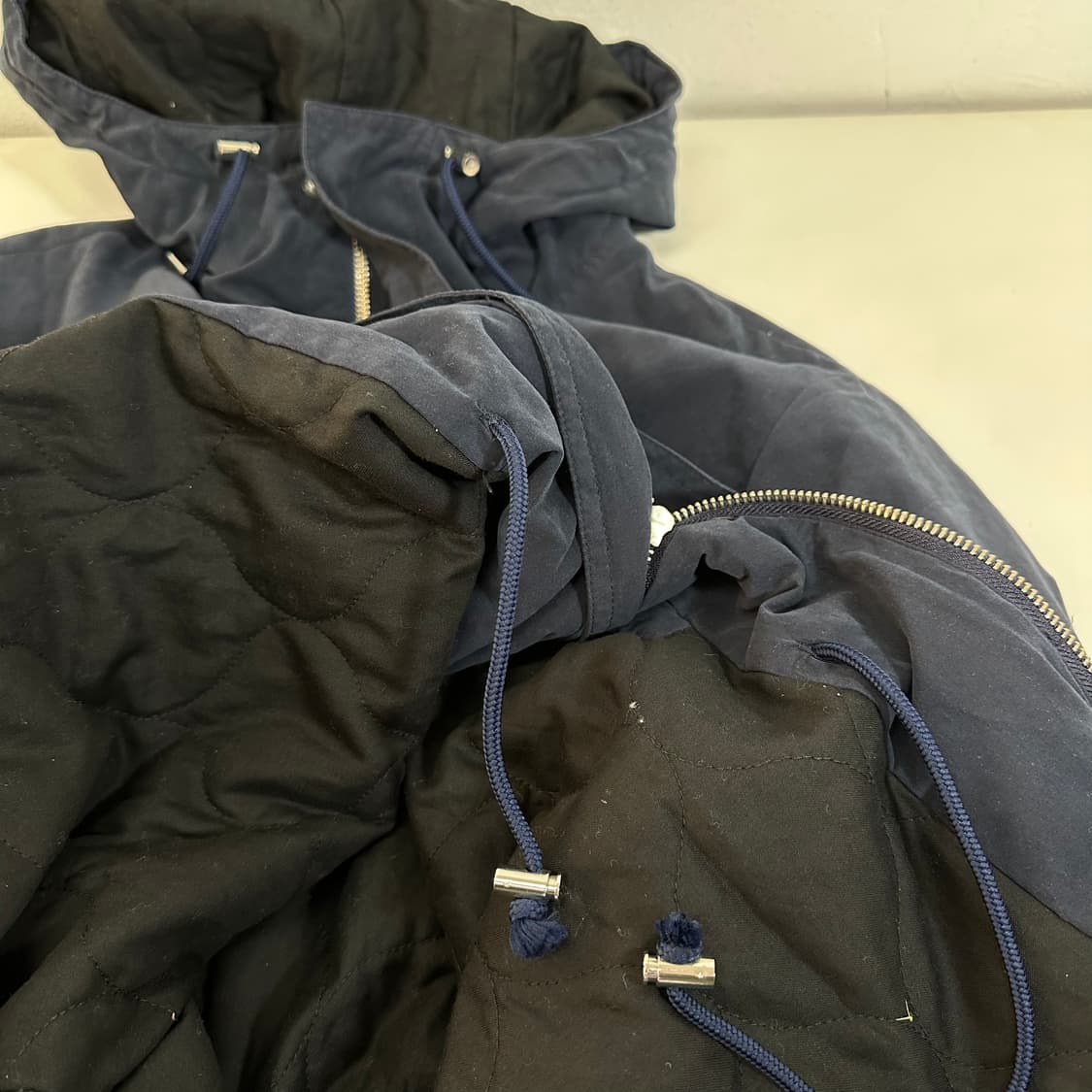 L 퀵실버 멀티컬러 기본로고 투웨이 누빔후드점퍼 상품이미지7