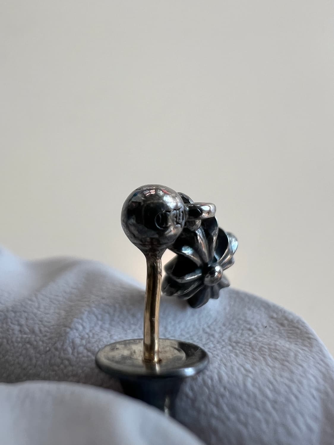 크롬하츠 타이니 e ch 드롭 이어링 상품이미지4