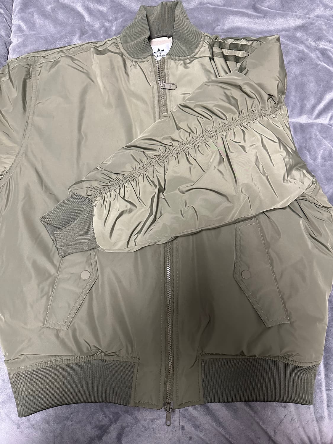 아디다스 봄버자켓 IW8421 상품이미지3