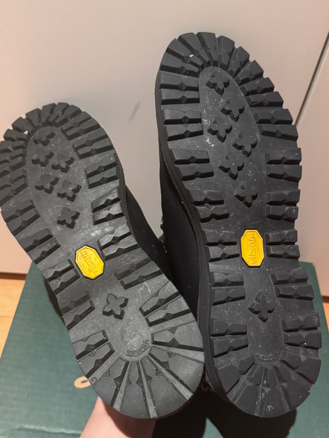 대너 마운틴 라이트 Danner Mountain Light Black 상품이미지8