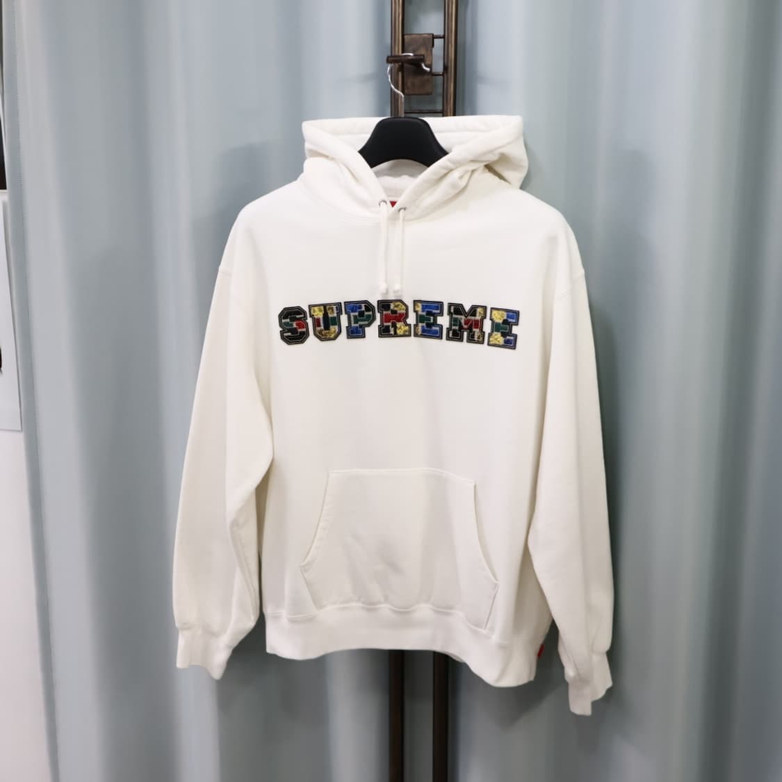 슈프림 컬리지에이트 화이트 패치워크 레더 후드티 M/100 상품이미지2
