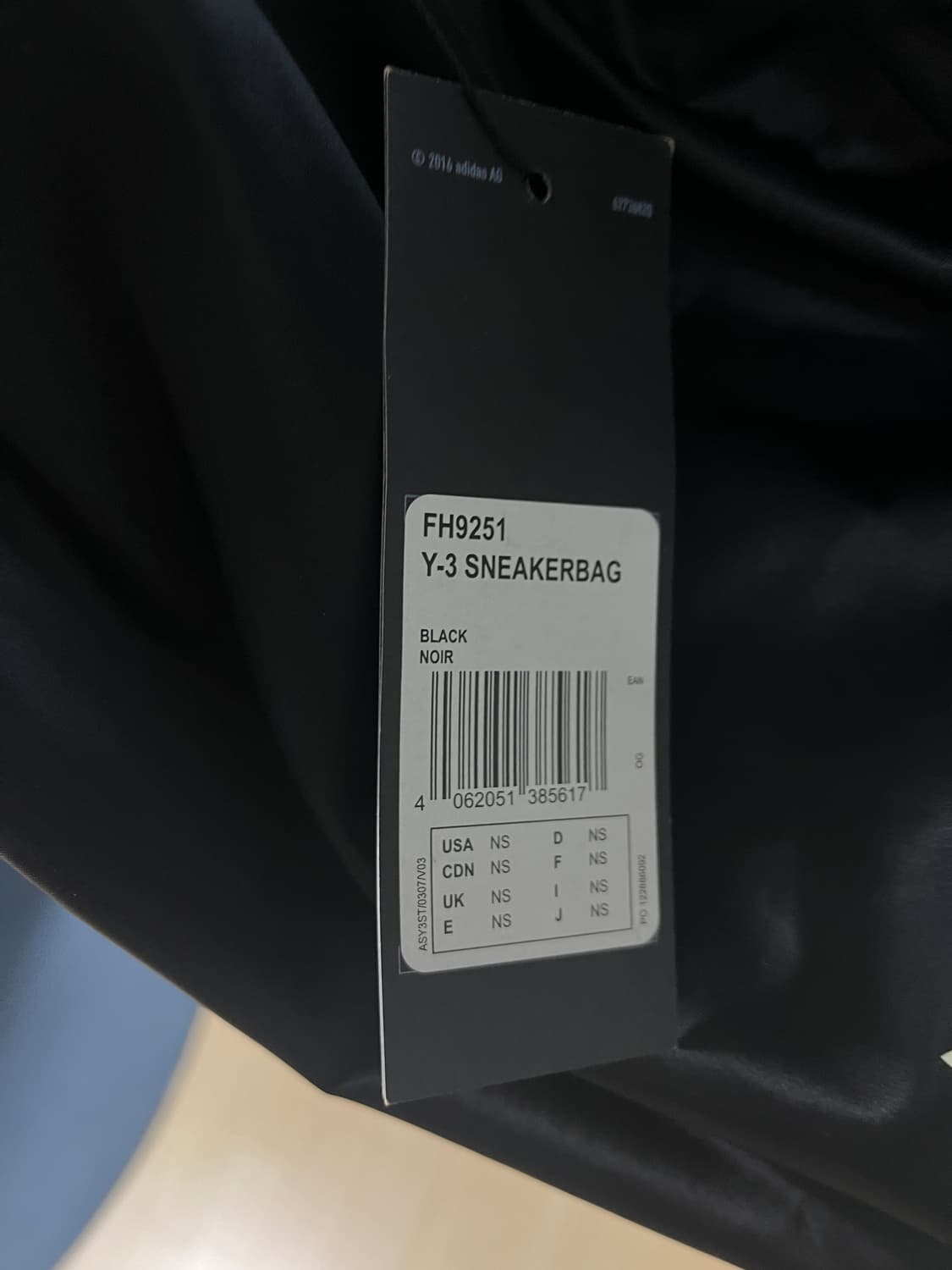 Y-3 메신저백, 슬링백, 크로스백 상품이미지3