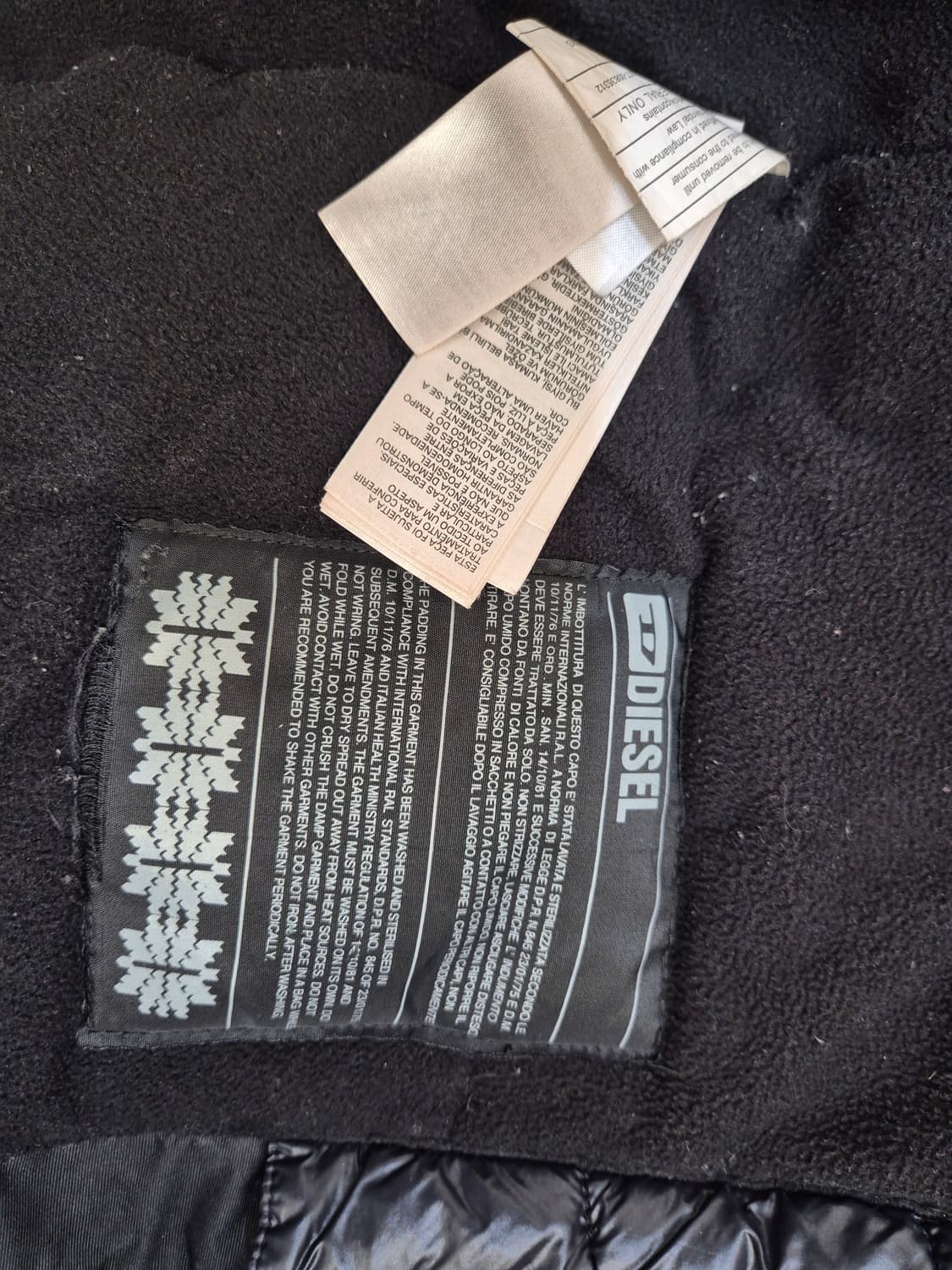 디젤 자켓 사이즈 14/16 95~100 판매합니다 상품이미지4