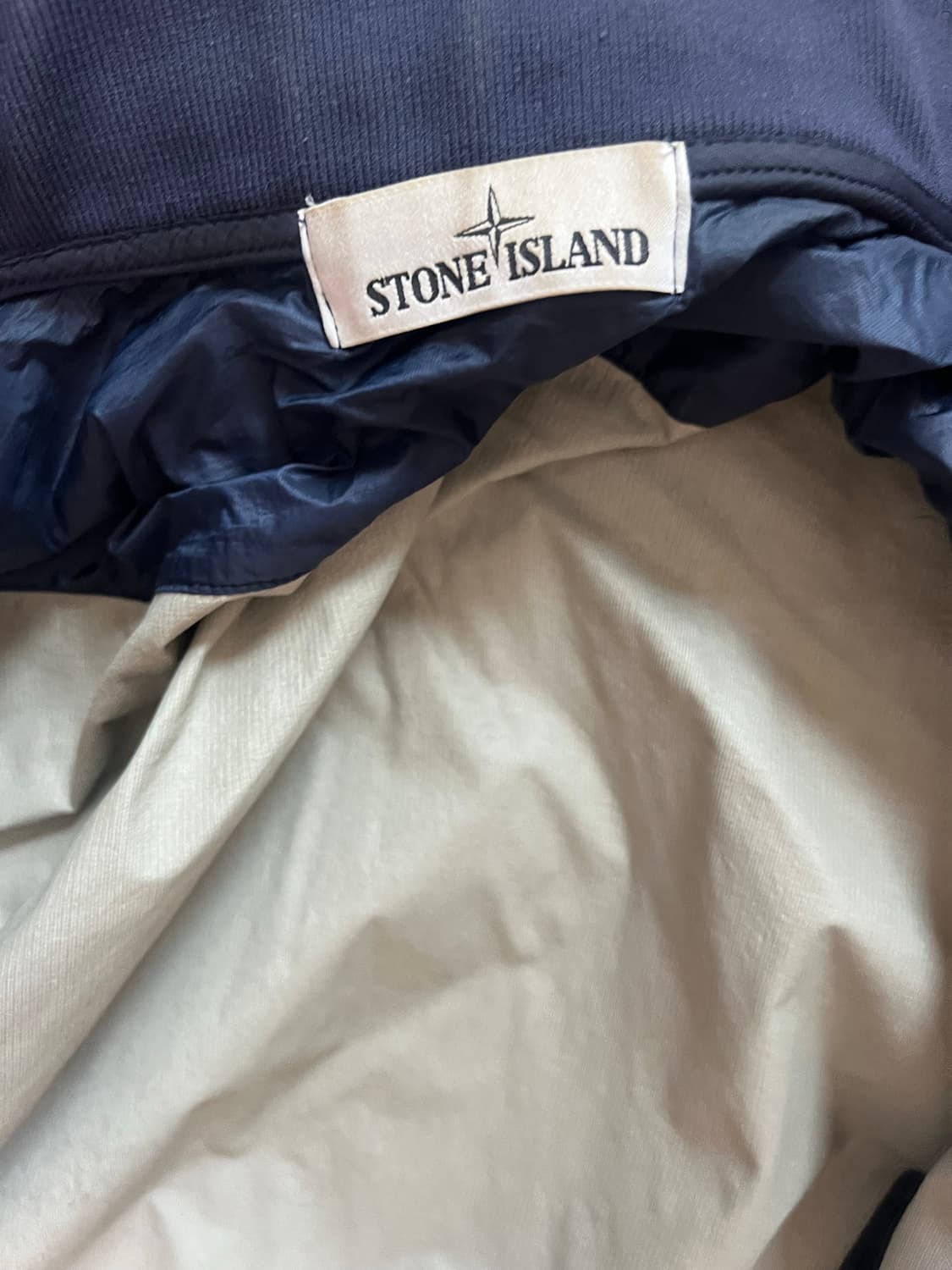 스톤아일랜드 바람막이 상품이미지4