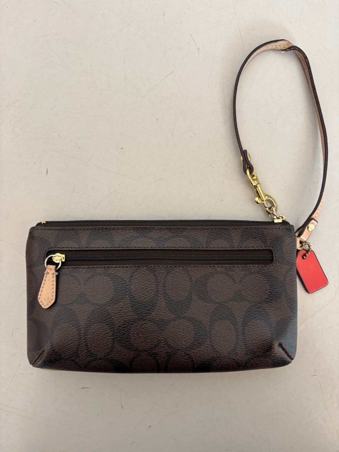 Coach Leather Clutch 상품이미지3