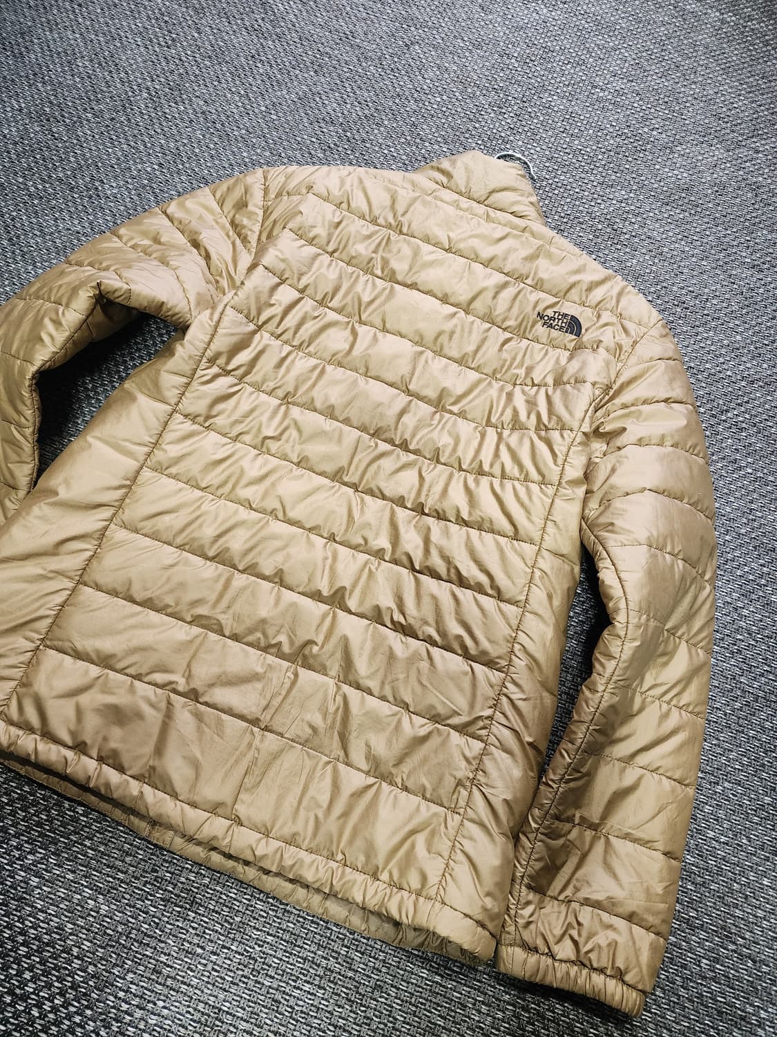 노스페이스 경량 패딩 100 L사이즈  상품이미지8