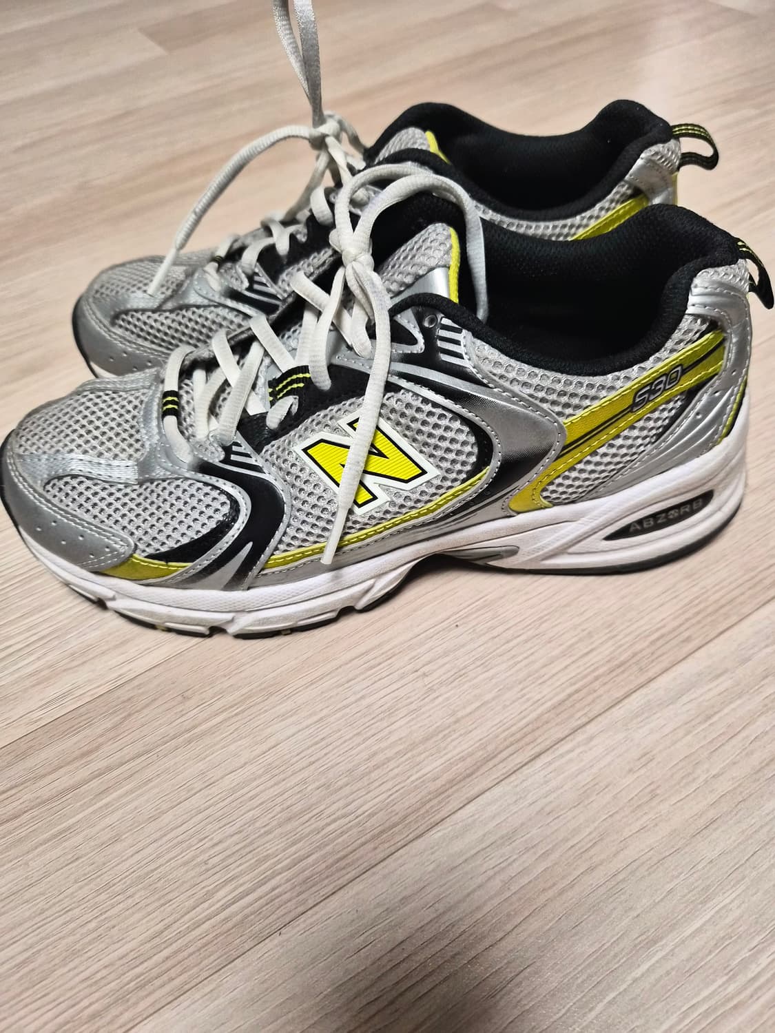 뉴발란스 530 실버 옐로우 235mm 운동화 상품이미지2