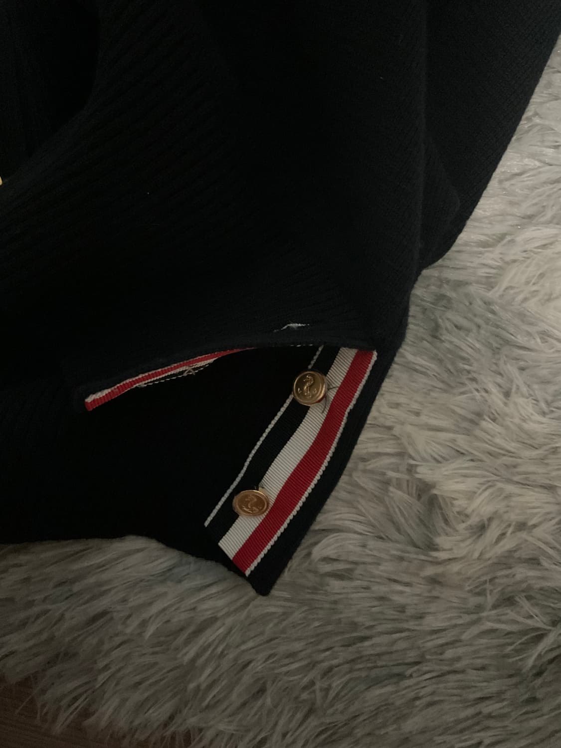 [새상품급/3] 톰브라운 밀라노스티치 금장 가디건 상품이미지7