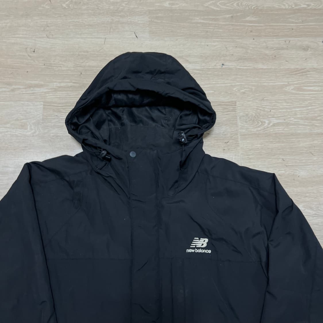 뉴발란스 로고 바람막이 후드자켓 [블랙] L/100 상품이미지2