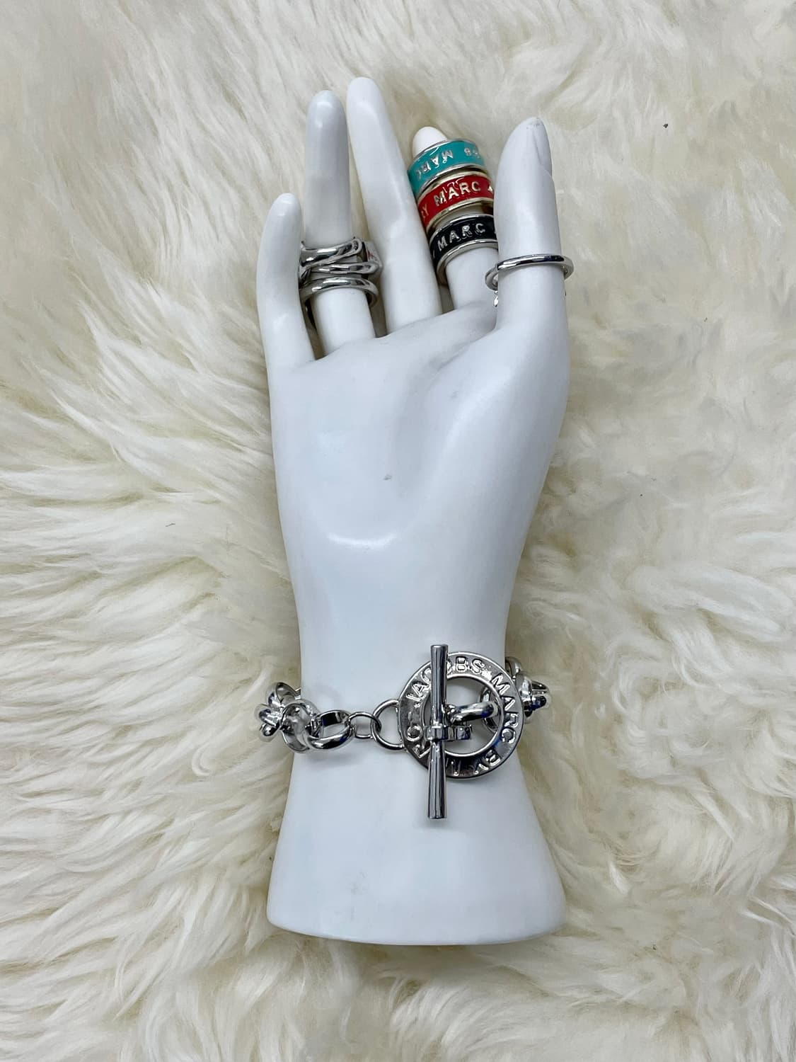 마크제이콥스 로고 토글 체인 팔찌 상품이미지1