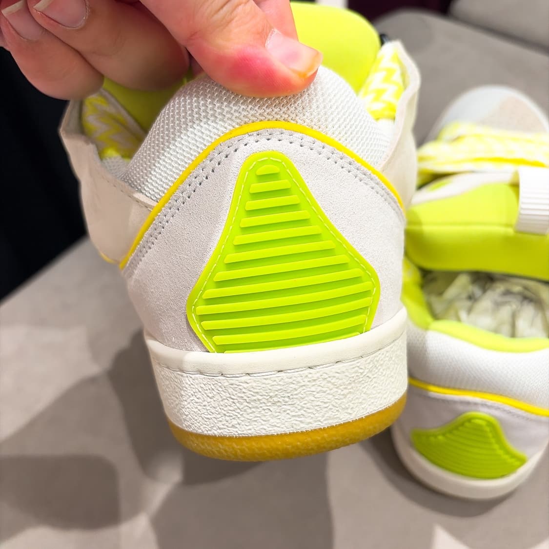 (정품/새상품) (정품/새상품) LANVIN 랑방 남성 화이트 옐로우 커 상품이미지5