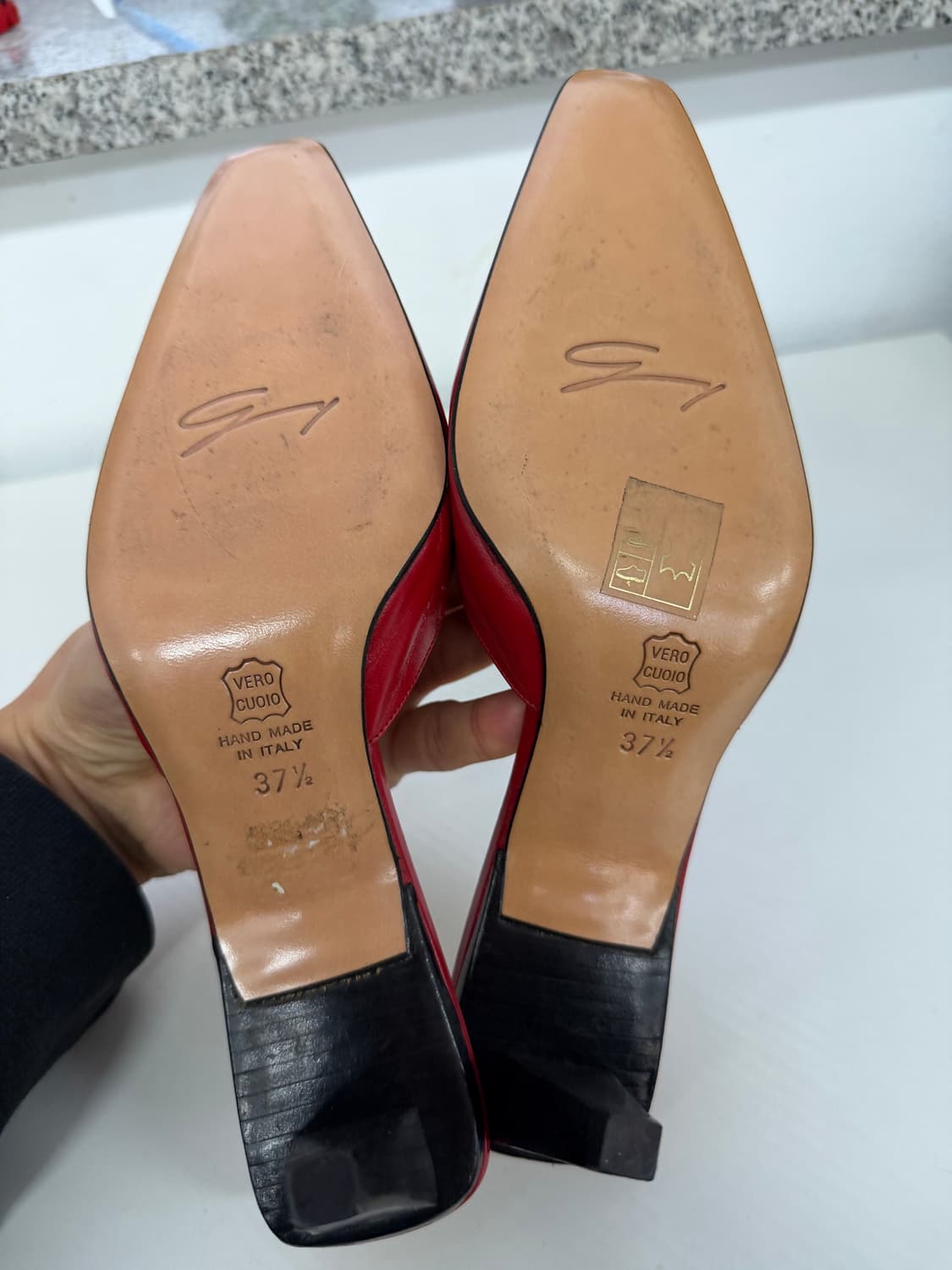 정품) 쥬세페자노티 레드 가죽 뮬 슬리퍼 37.5 상품이미지10