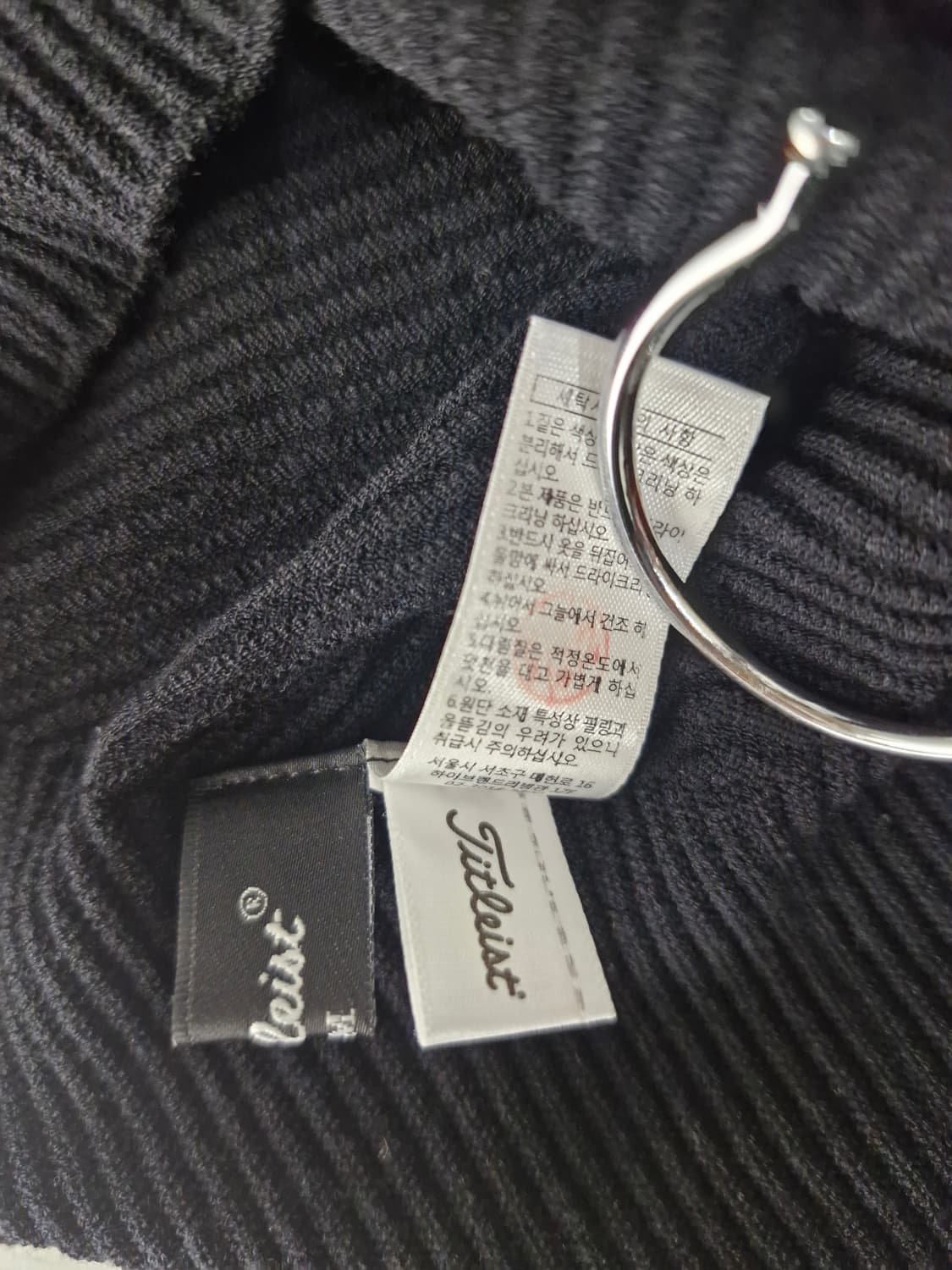 타이틀리스트 여성 터틀넥 니트 블랙 상품이미지7