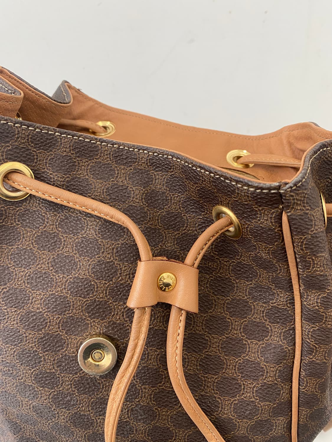 셀린느 마카담 백팩 상품이미지9