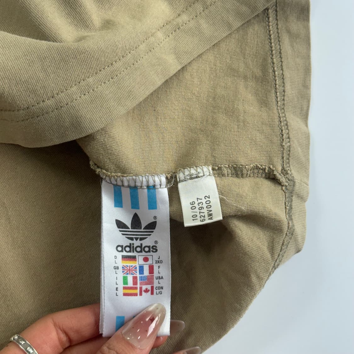 Adidas 아디다스 빅 파이어로고 카키 반팔 상품이미지6