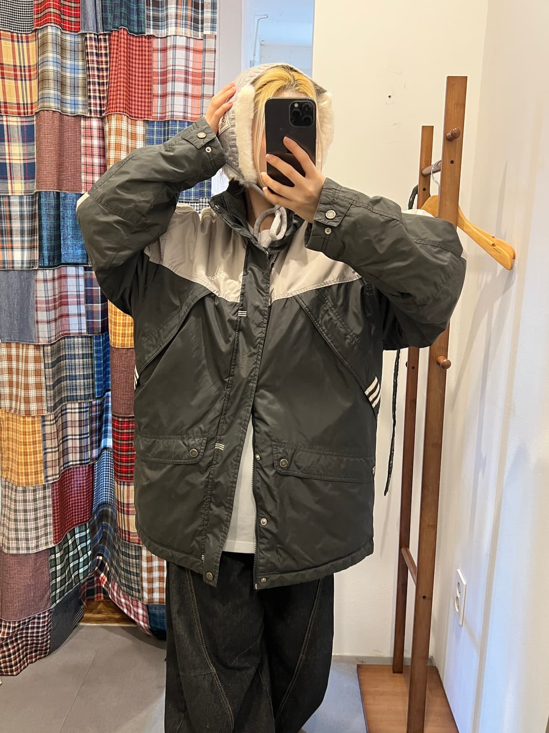 아디다스 그레이블랙 패딩 상품이미지4