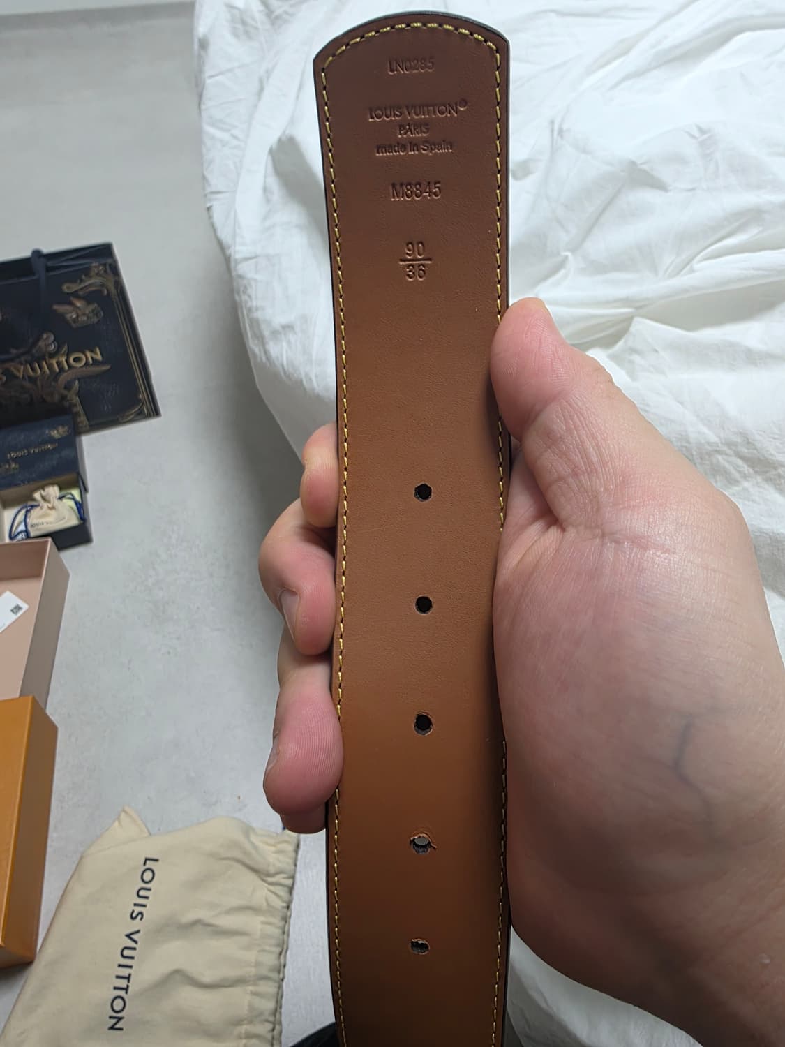 루이비통 양면 모노그램 벨트 새상품급. 상품이미지3