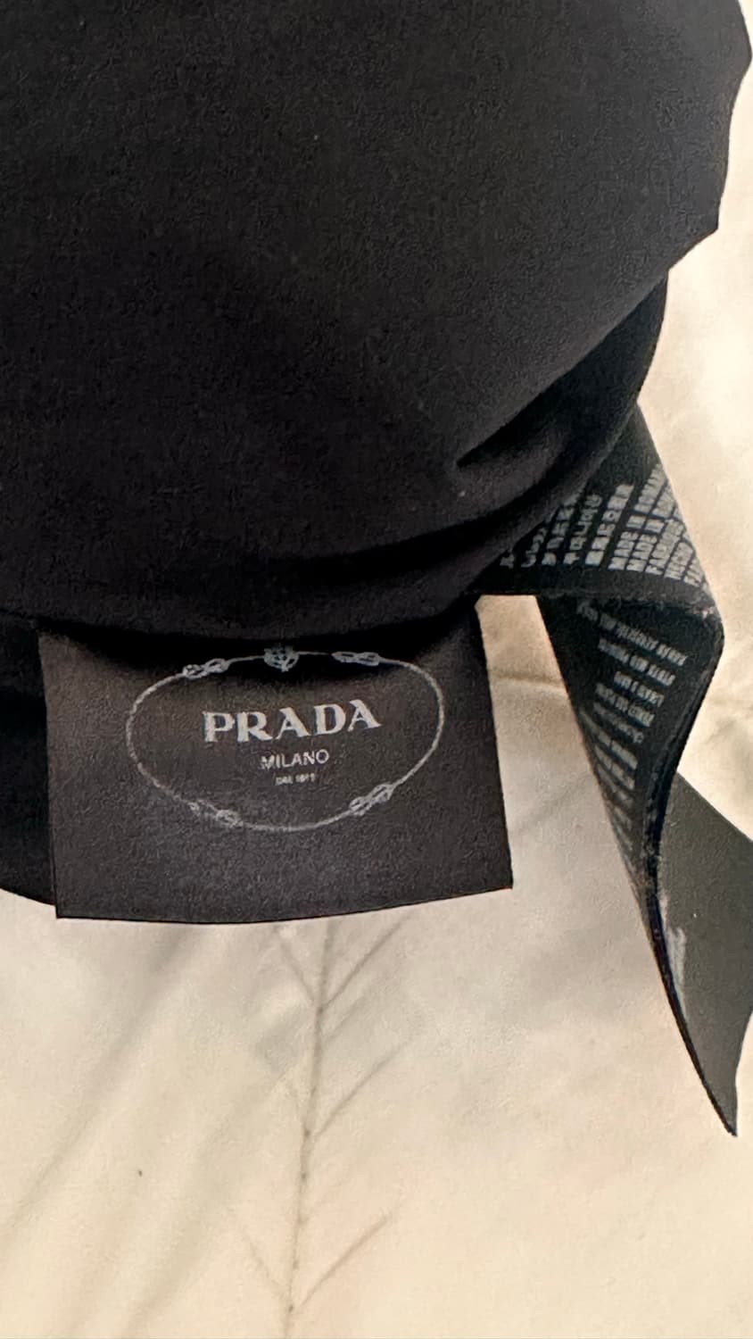 PRADA x Holliday & Brown 희귀아카이브 상품이미지8