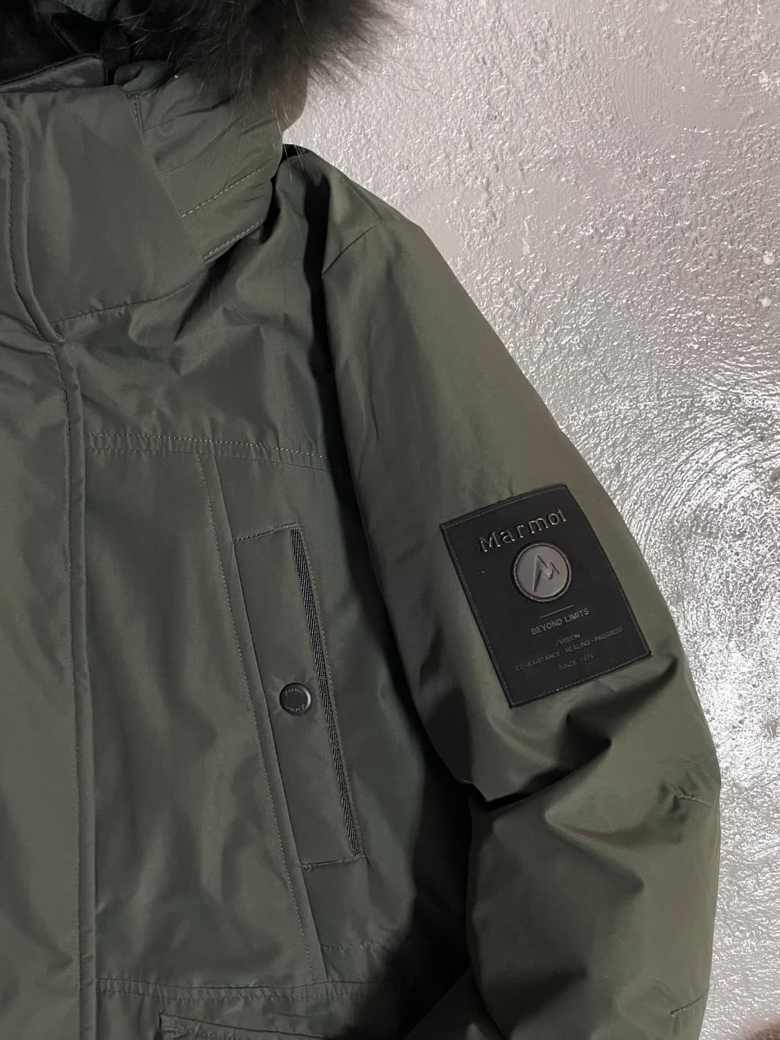 마모트 롱패딩 상품이미지4