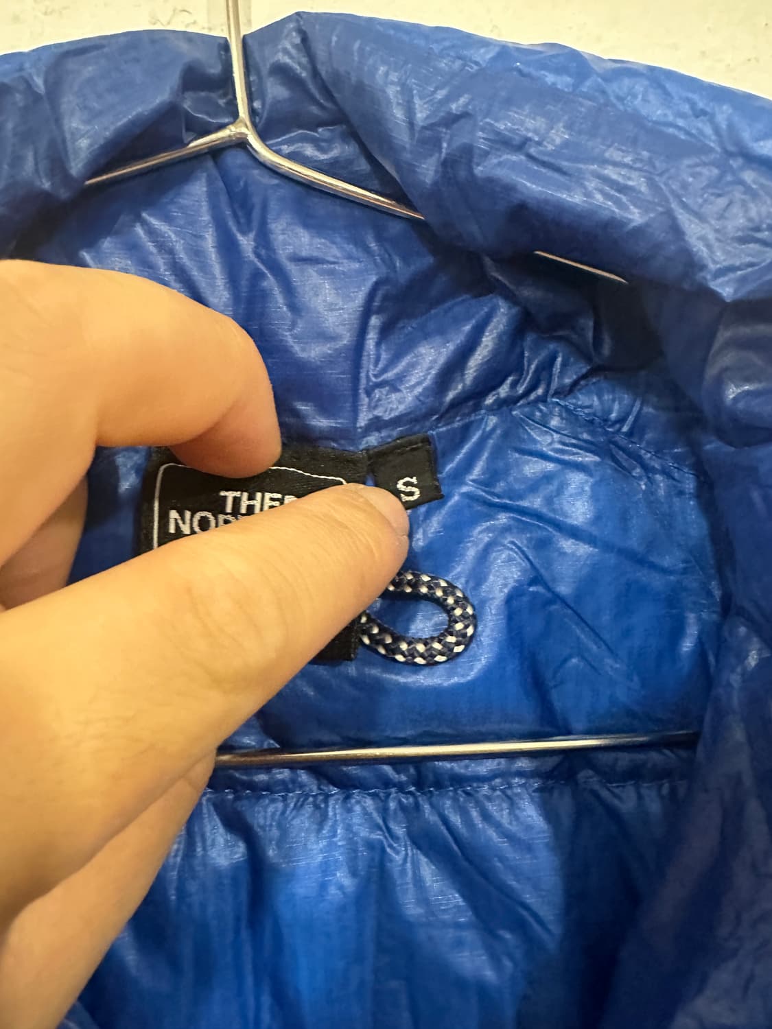 노스페이스 경량패딩 상품이미지3