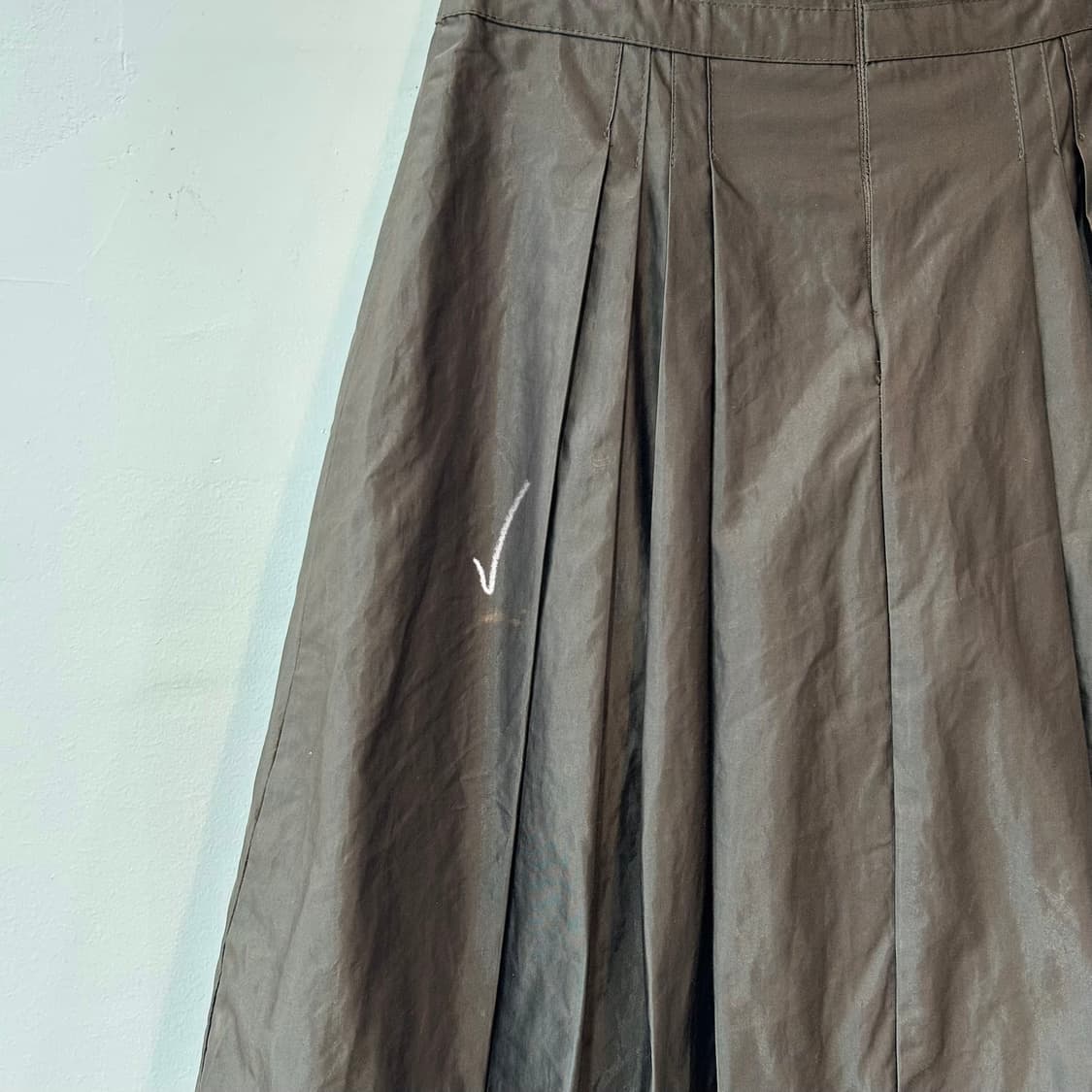 브라운 버클 플리츠 스커트 상품이미지4