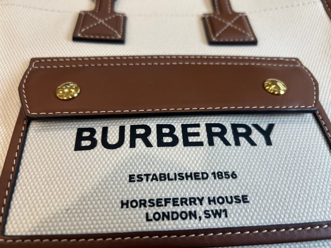 [정품/중고] 버버리 미니 프레야 토트백 상품이미지5
