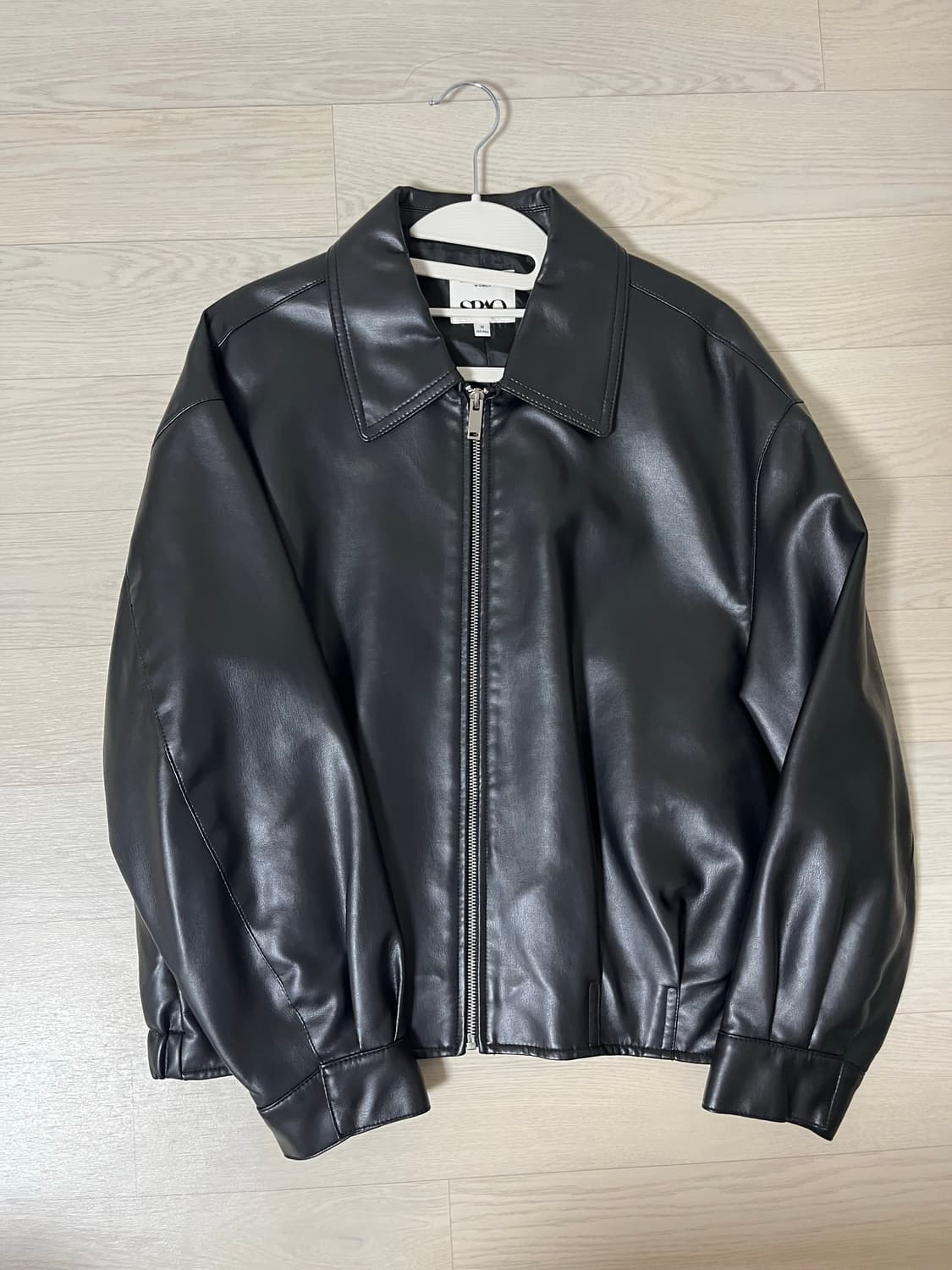 스파오 가죽자켓 상품이미지1