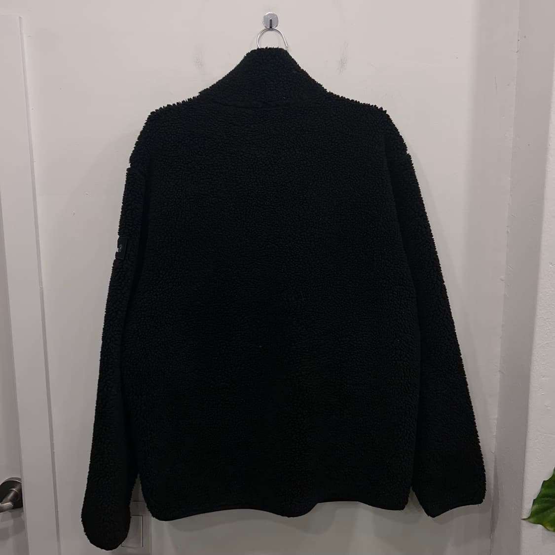 내셔널지오그래픽 슬리브와펜 뽀글이 플리스 상품이미지5