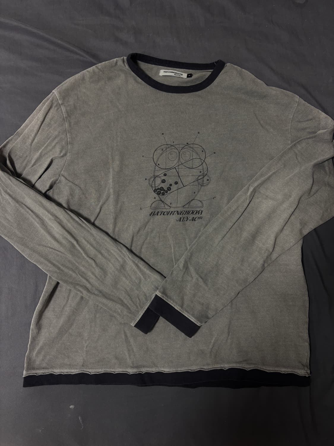 해칭룸 알약 롱슬리브 alyac diagram dyed 상품이미지1