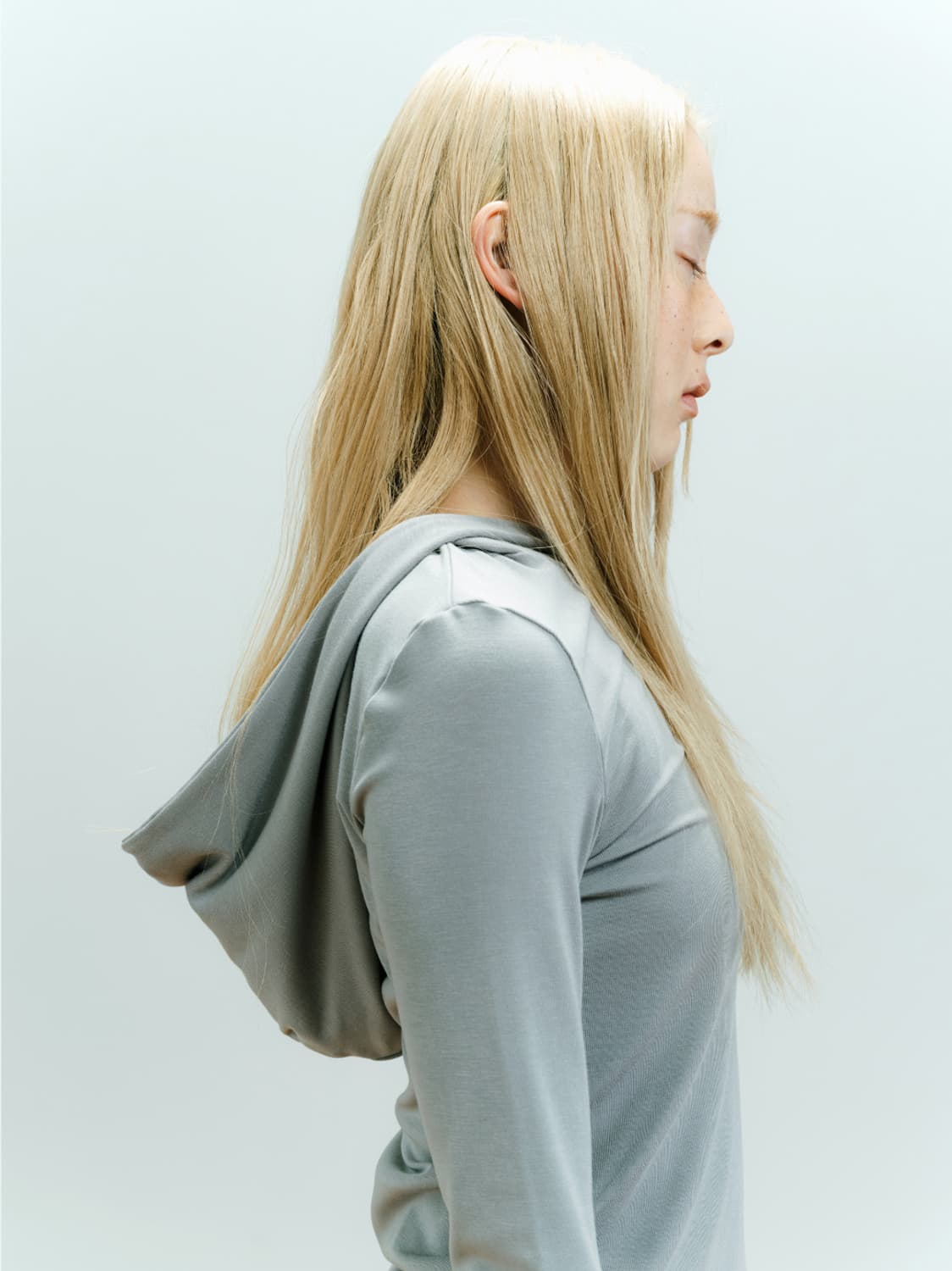 코이세이오 후디 롱 슬리브리스 판매합니다. 상품이미지3