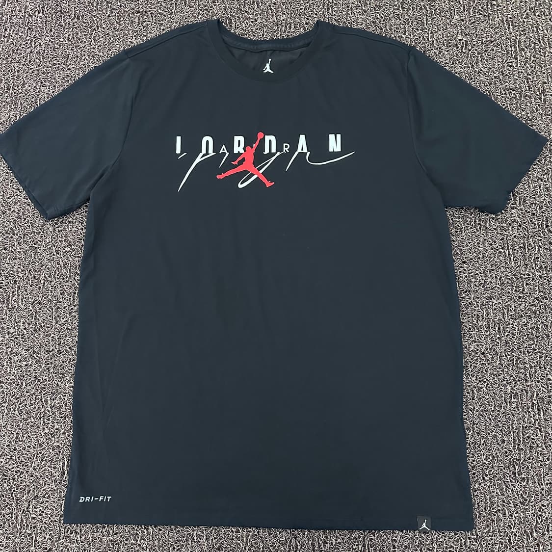 NIKE 나이키 조던 반팔티셔츠 블랙 L 상품이미지1