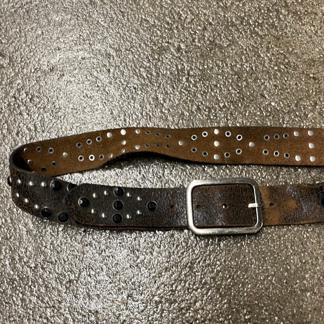 빈티지 스터드 가죽 벨트 (~35“) 상품이미지2