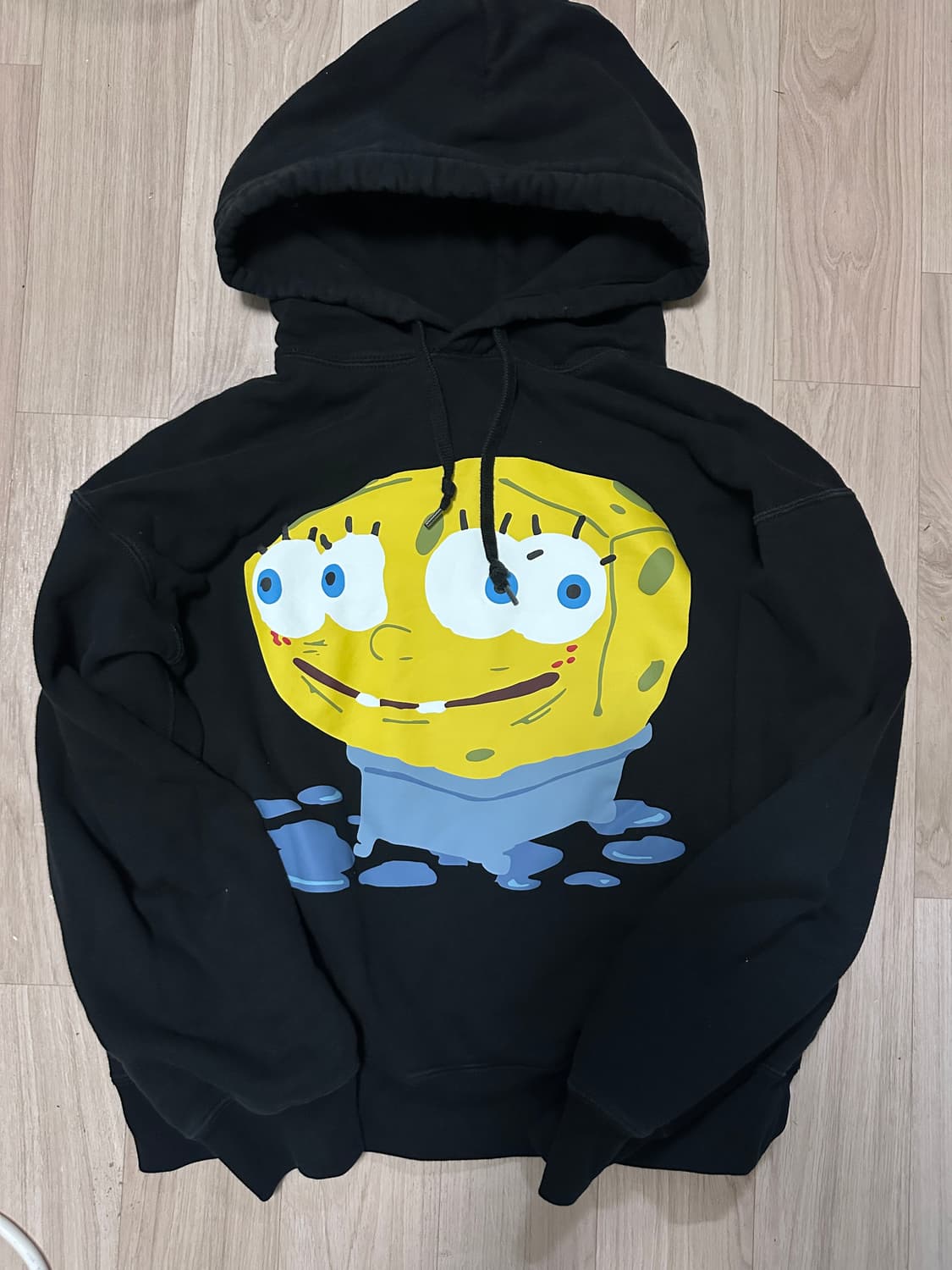 [S] 유니클로 x CPFM x 스폰지밥 후드 (스웨트풀파카) 상품이미지1