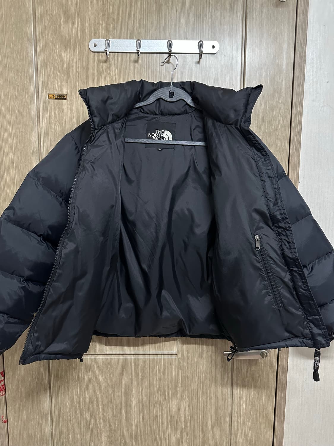 노스페이스 700 눕시 패딩 블랙 M 상품이미지4