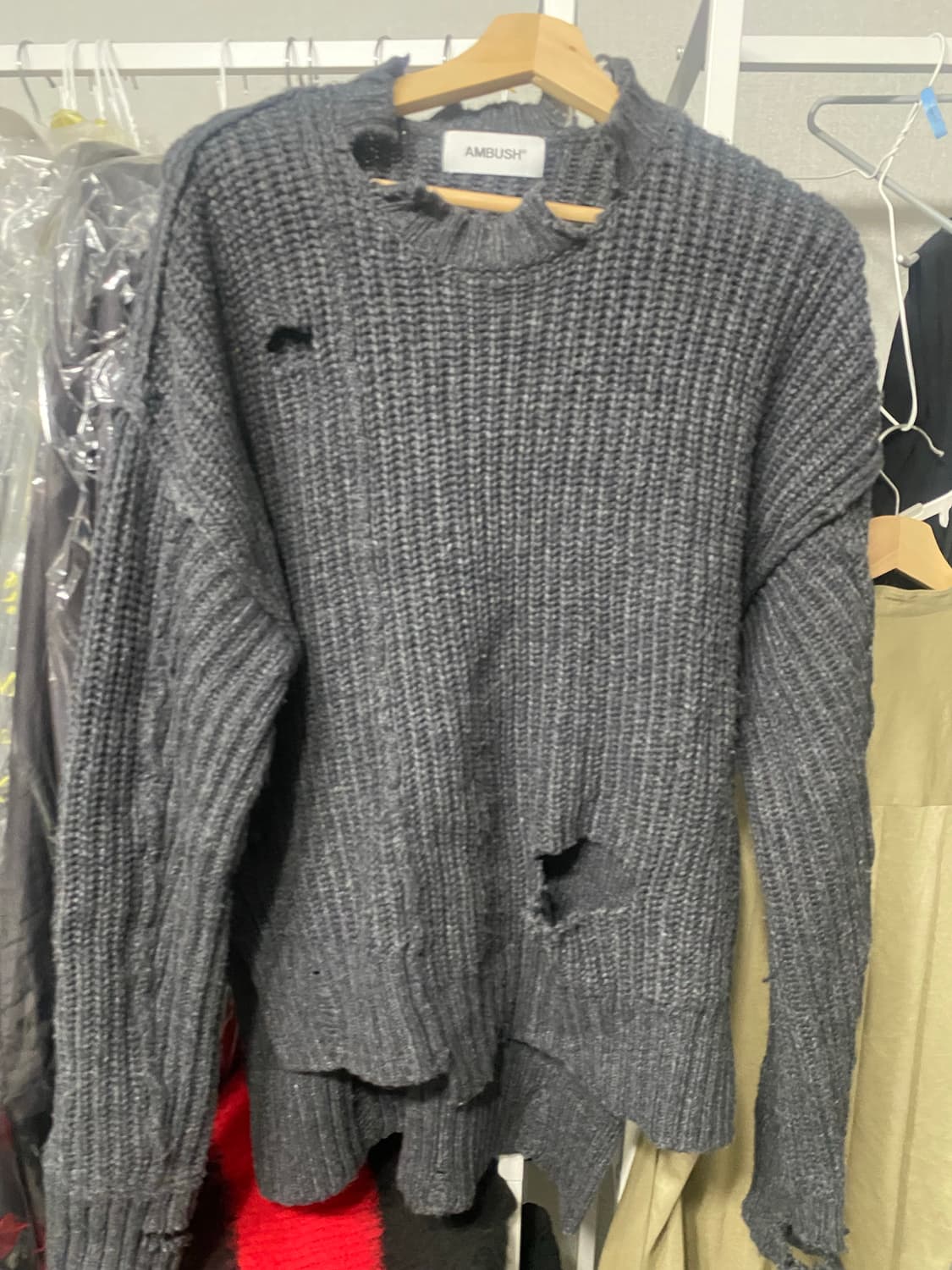 ambush 앰부쉬 디스트로이드 암워머 니트 상품이미지1