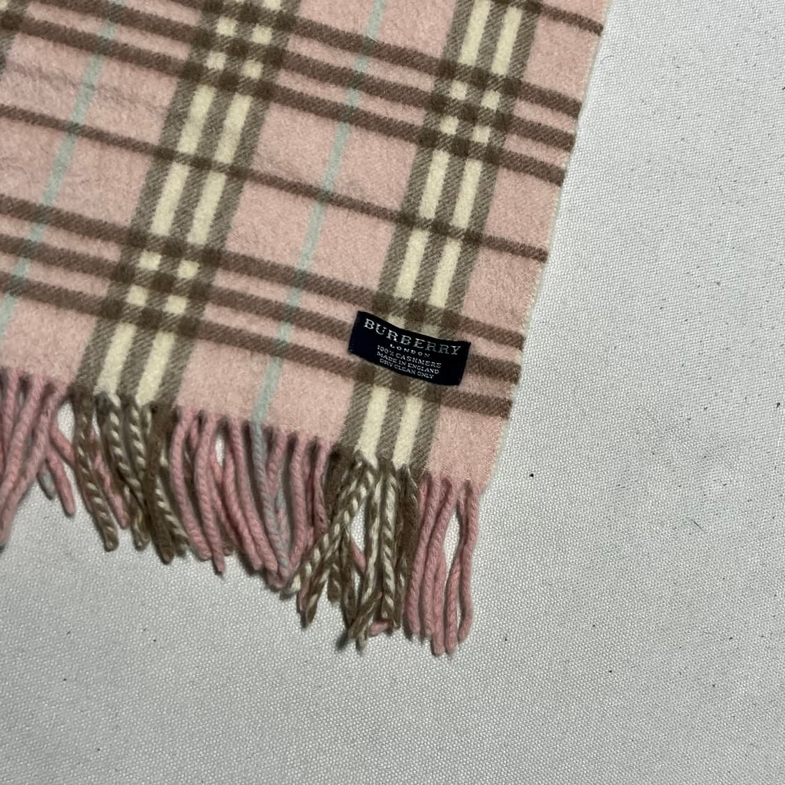 OS 버버리 핑크 노바체크 캐시미어 머플러 상품이미지4