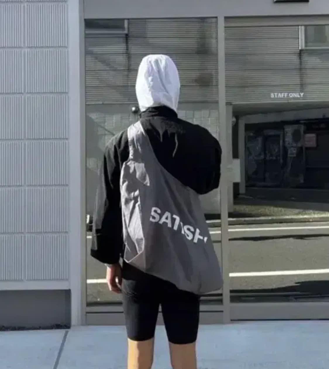 (새상품) 새티스파이러닝 토트백,숄더백,매물없는 제품 상품이미지2