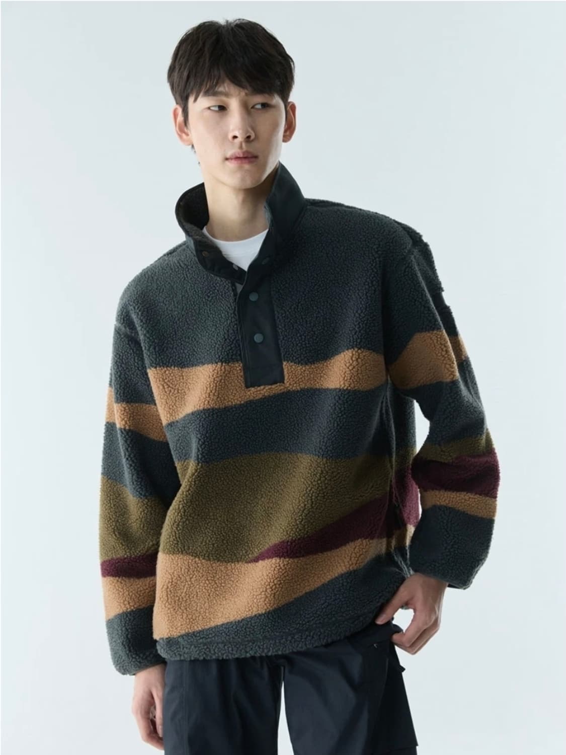 신품급_(M)에이글 AIGLE 플리스 카모 패턴 풀오버 상품이미지3