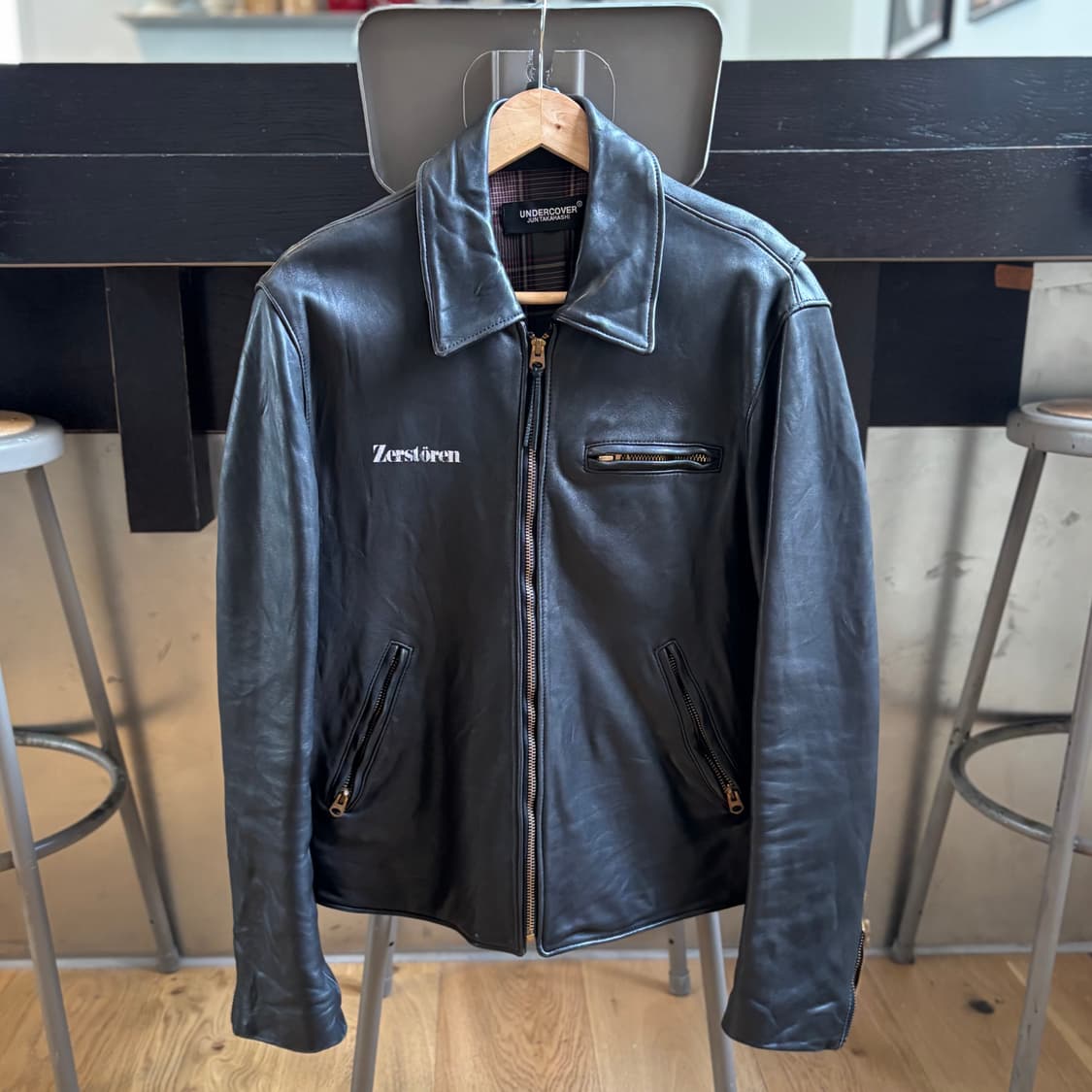 언더커버 21SS 레더자켓 상품이미지1