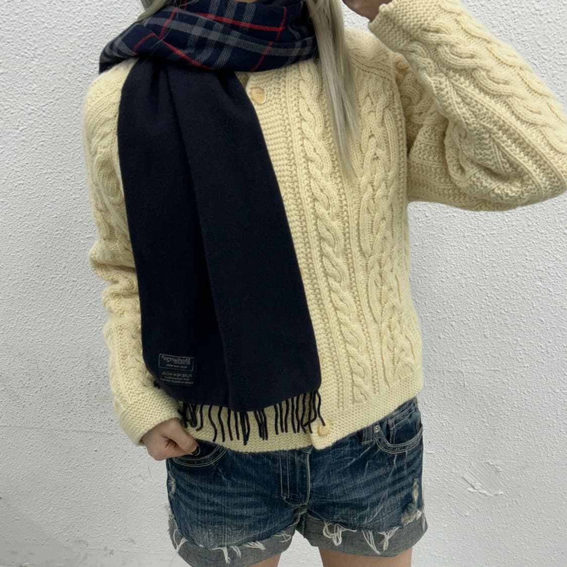 버버리 네이비 배색 퓨어 뉴 울 머플러 상품이미지1