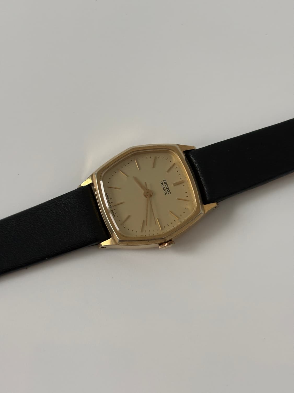 세이코 1980년대 빈티지 시계 헥사곤 골드 쿼츠 여성 상품이미지4