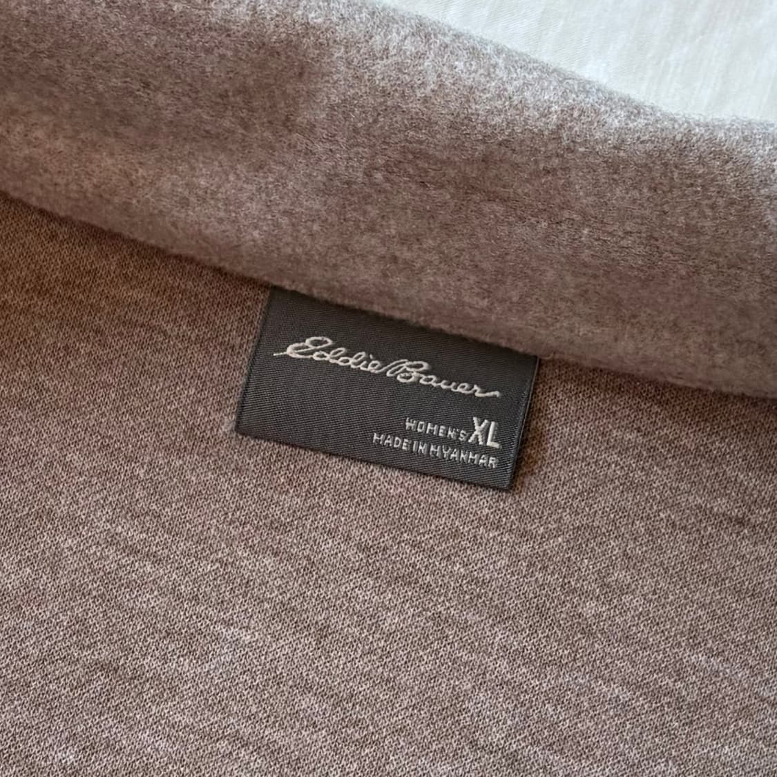 [102-105] Eddie Bauer 베이지 폴리레이온 자켓 상품이미지3