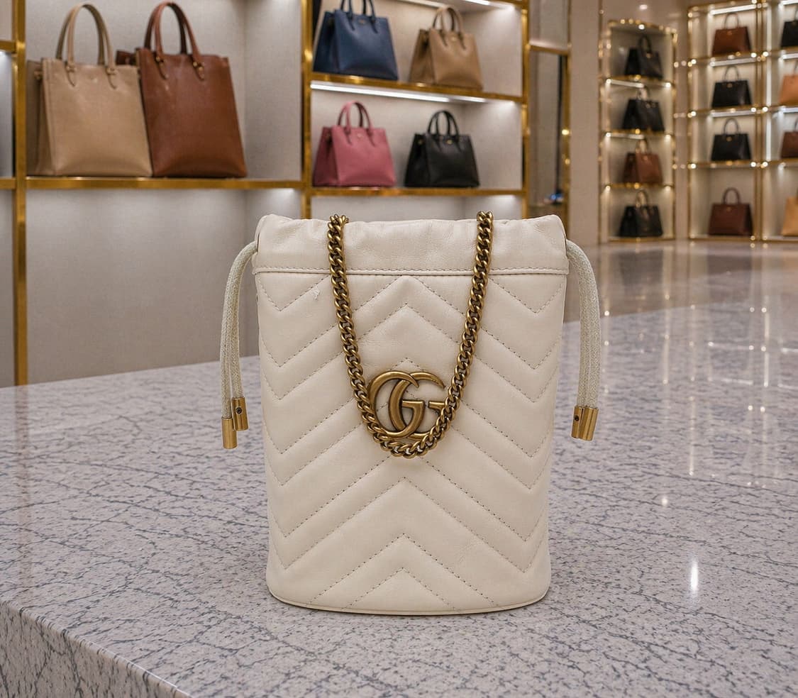 [A급] 구찌 GG 마몽 버킷백 미니 화이트 판매합니다!!! 상품이미지1