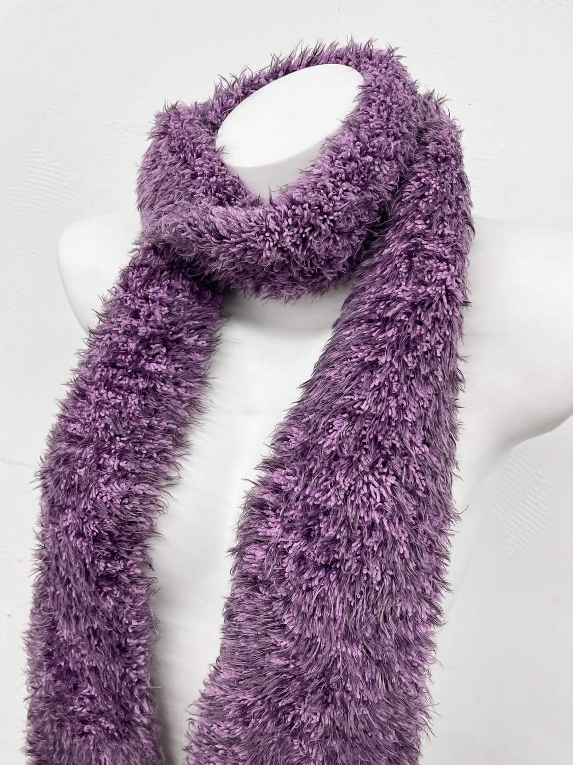 퍼플 헤어리 머플러 상품이미지4