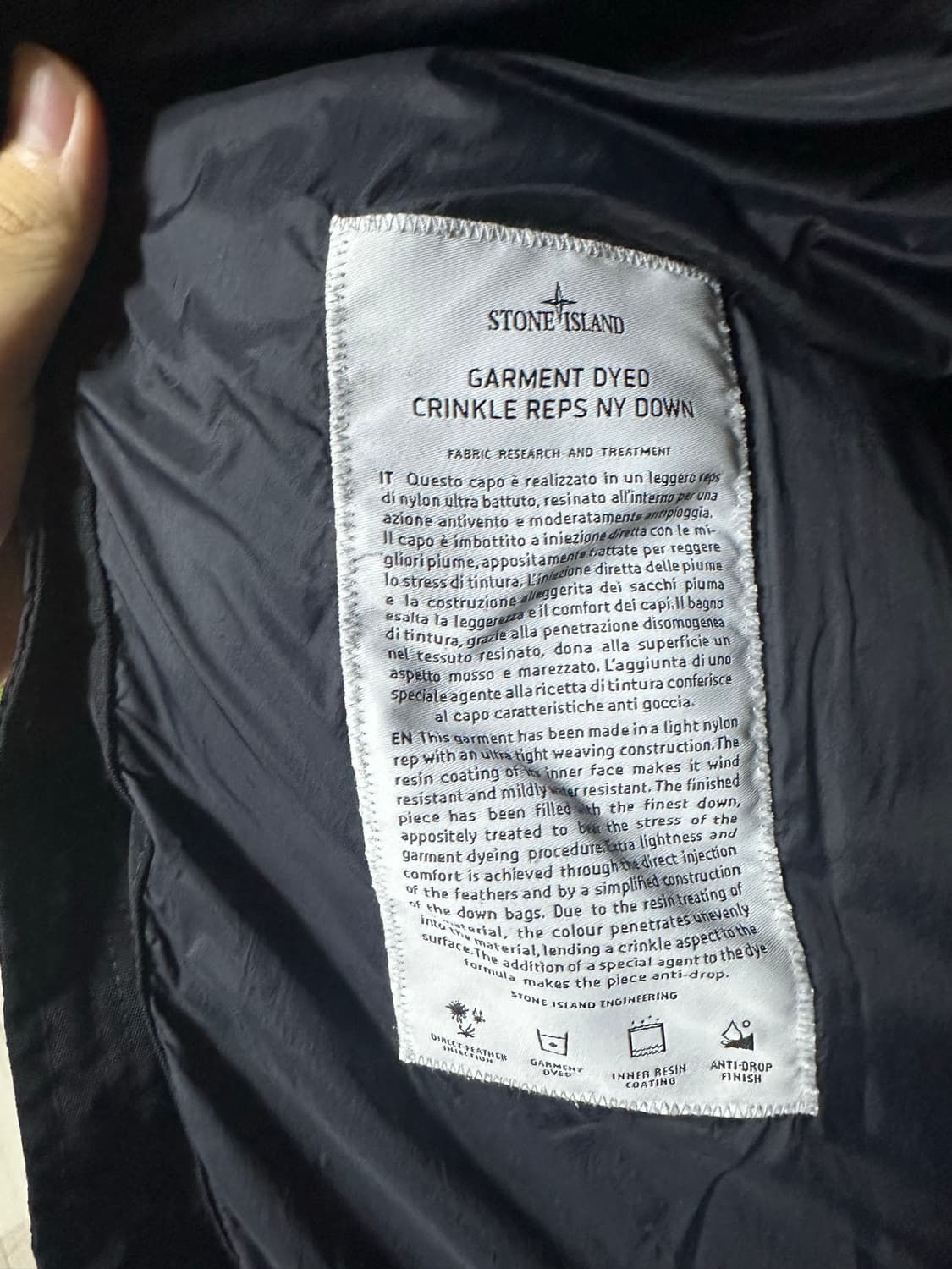 (22FW,XL) 스톤아일랜드 크링클랩스 논후드 패딩 상품이미지4