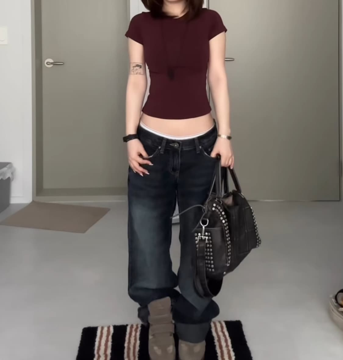 ourcabinet | load slim tee | Wine 새상품 상품이미지2